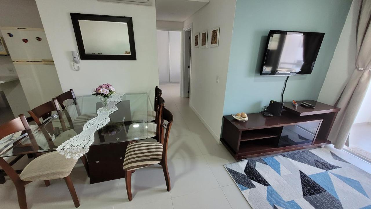 Apartamento Frente Para A Piscina A Uma Quadra Da Praia ฟลอเรียนอโปลิส ภายนอก รูปภาพ
