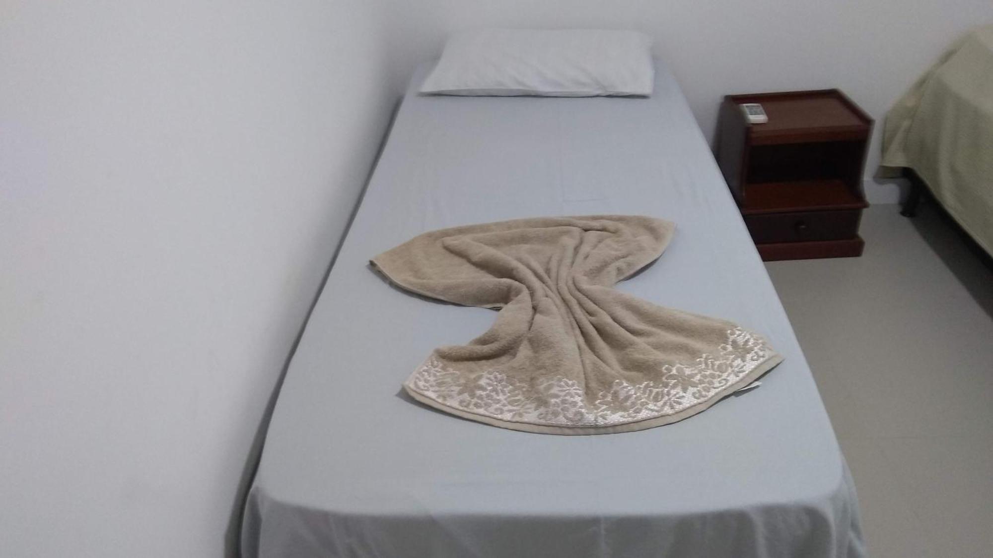 Apartamento Frente Para A Piscina A Uma Quadra Da Praia ฟลอเรียนอโปลิส ภายนอก รูปภาพ