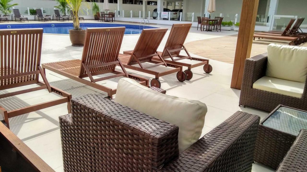 Apartamento Frente Para A Piscina A Uma Quadra Da Praia ฟลอเรียนอโปลิส ภายนอก รูปภาพ